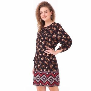 NWT. Beach Lunch Lounge Tie Neck Long Sleeve Midi Dress Size Medium.